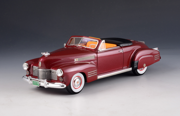 GLM119703 Cadillac Series 62 Convertible Open 1941 Red Met A.jpg