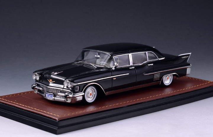 GLM122102 Cadillac Fleetwood 75 Limousine 1958 Black A.jpg