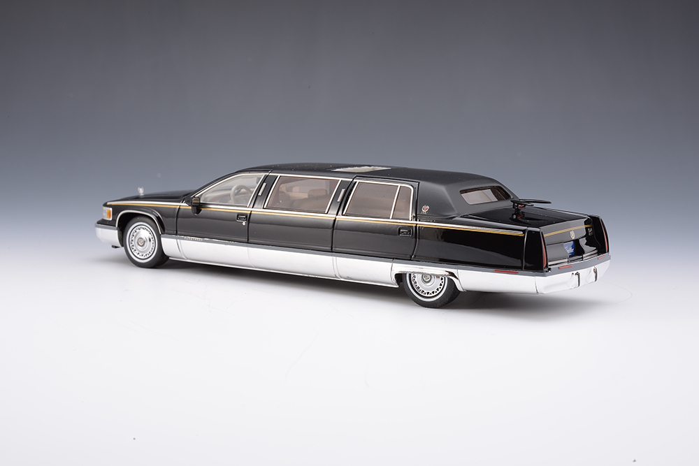 凯迪拉克fleetwood limousine 1994 Black C.JPG