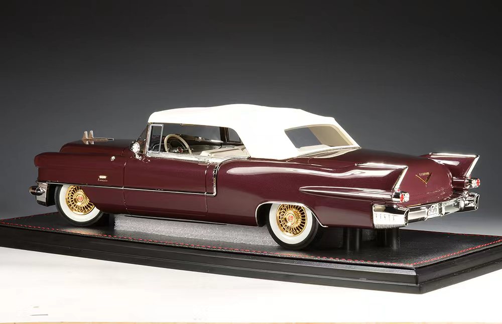 STM1956004 C（Closed roof）.jpg