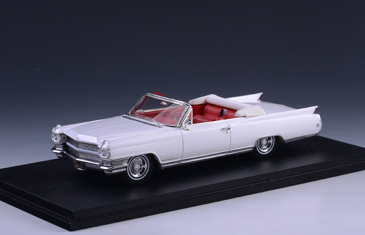 1/43 Cadillac Eldorado Convertible Open Top 1964 White