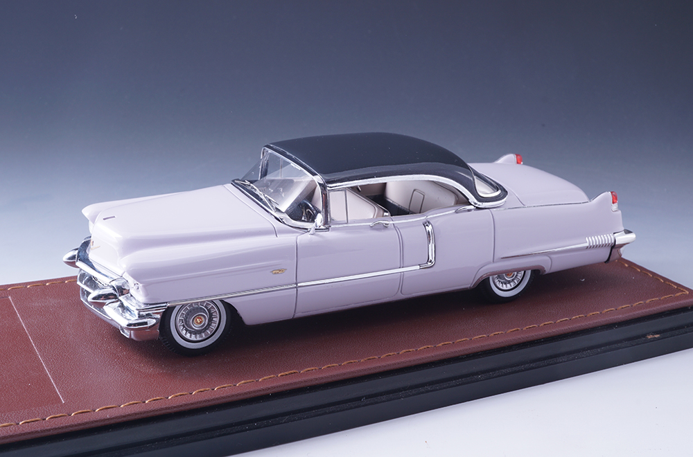 1/43 1956 Cadillac Sedan de Ville 2-Tone Gray