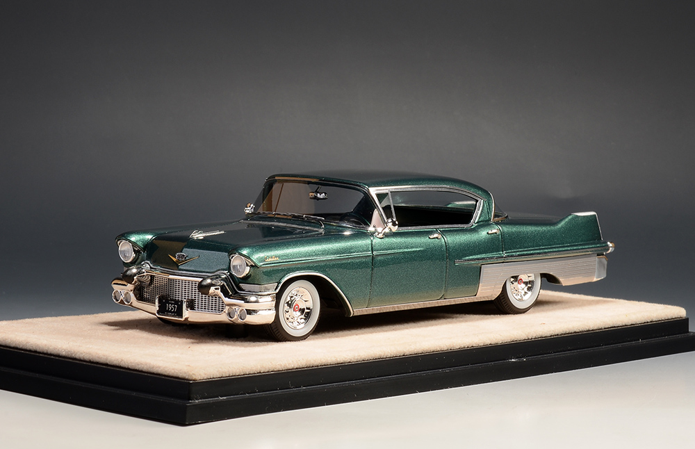 STM57202  1957 Cadillac Fleetwood Sixty Special