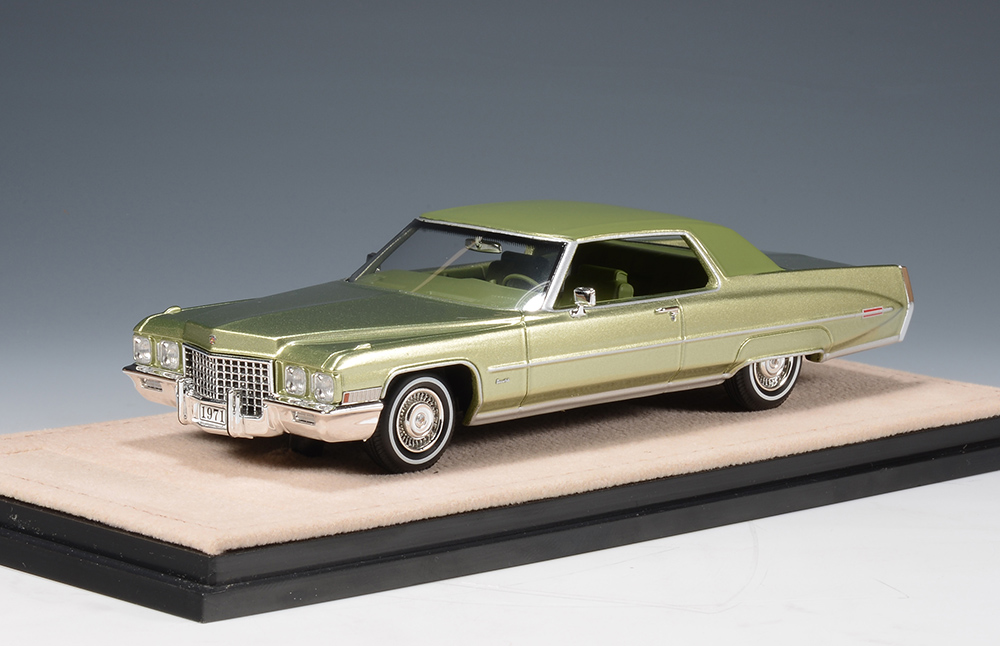 1/43 STM71603 1971 Cadillac Coupe deVille Cypress Green Metallic