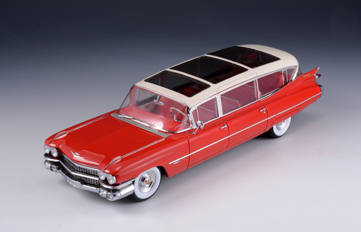 1/43 Cadillac Broadmoor Skyview 1959 Red White