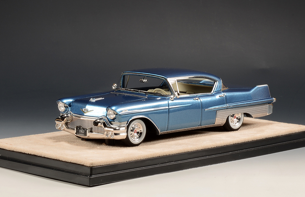 STM57201  1957 Cadillac Fleetwood Sixty Special