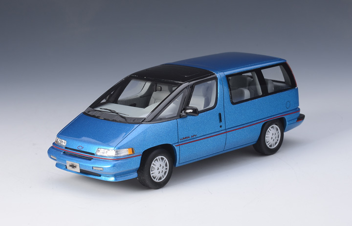 1/43 Chevrolet Lumina APV 1991 Blue met